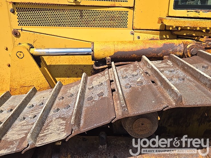 2007-caterpillar-d6n-xl-image-21