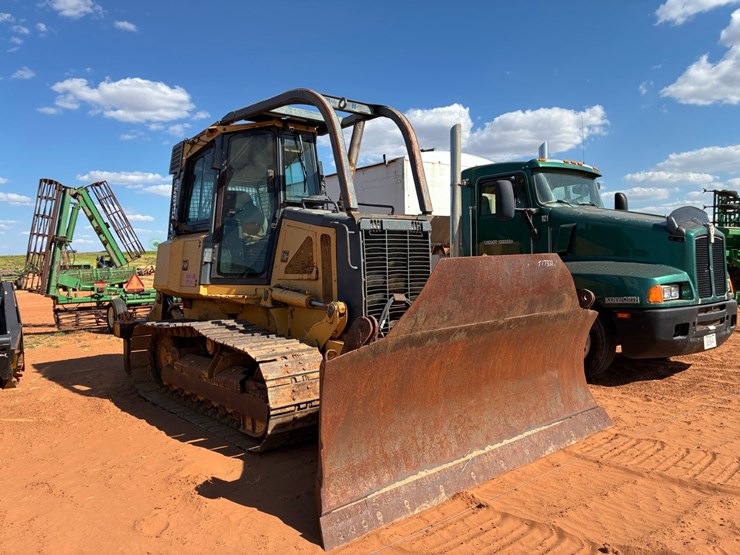 deere-700j-image-2
