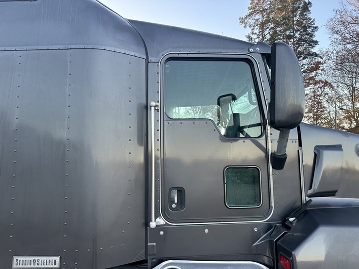 2006-kenworth-t600b-image-23