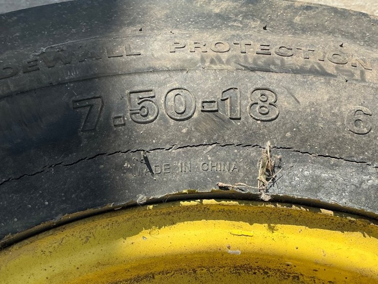 #5068-•-samson-7.50-18-f-2-tractor-tires-on-yellow-john-deere-rims-image-4