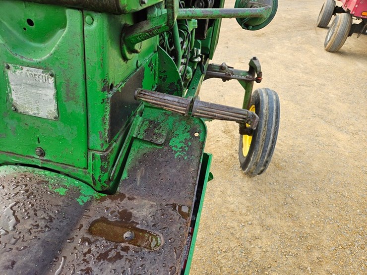 john-deere-4020-image-28