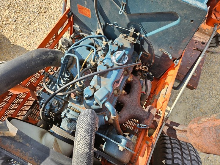 kubota-b8200-image-14