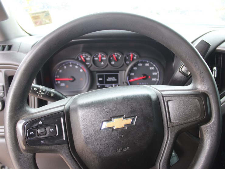 2019-chevrolet-1500-image-12