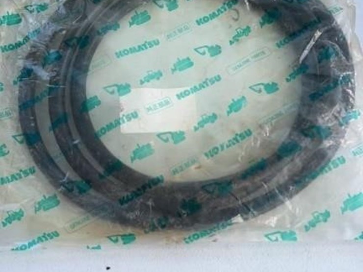 komatsu-fuel-line-image-3