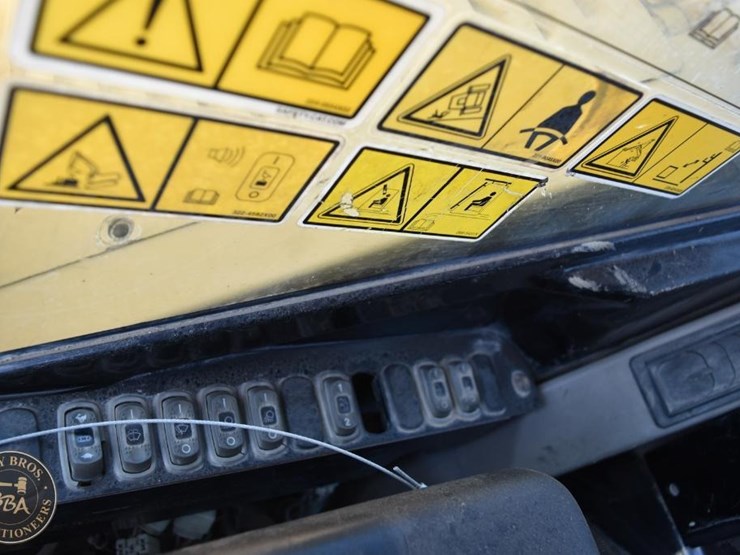 2010-caterpillar-308d-cr-image-66