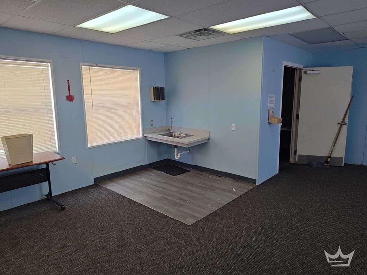 2002-southeast-modular-mfg-37x24-modular-building-doublewide-manufactured-office-image-28
