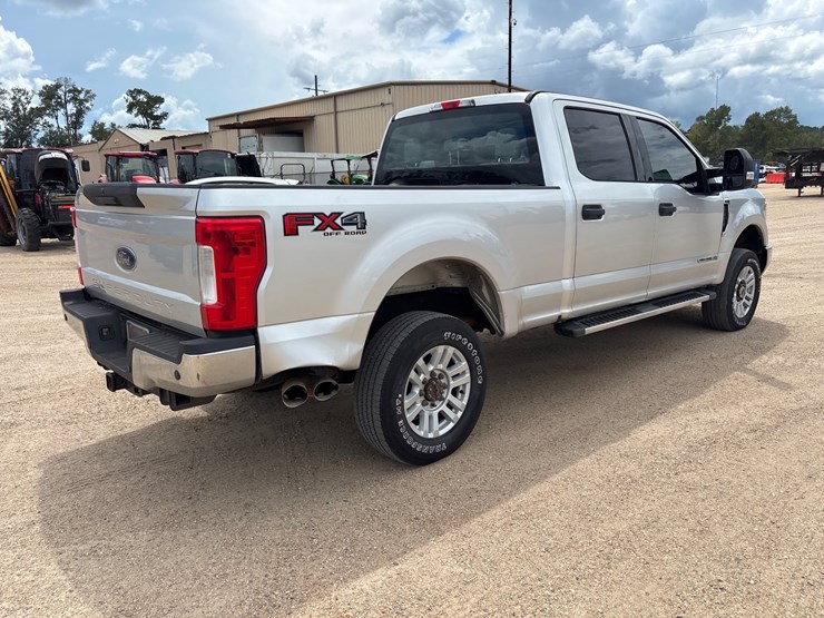 2017-ford-f250-image-3