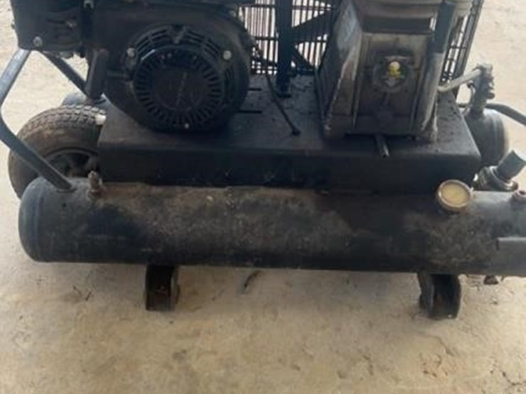 gas-powered-air-compressor-with-predator-engine-image-1