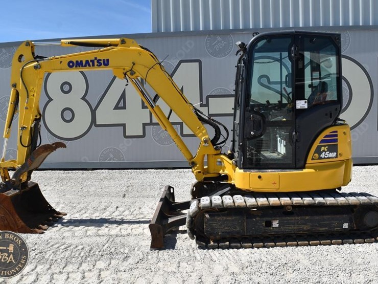 komatsu-pc45mr-5-image-4
