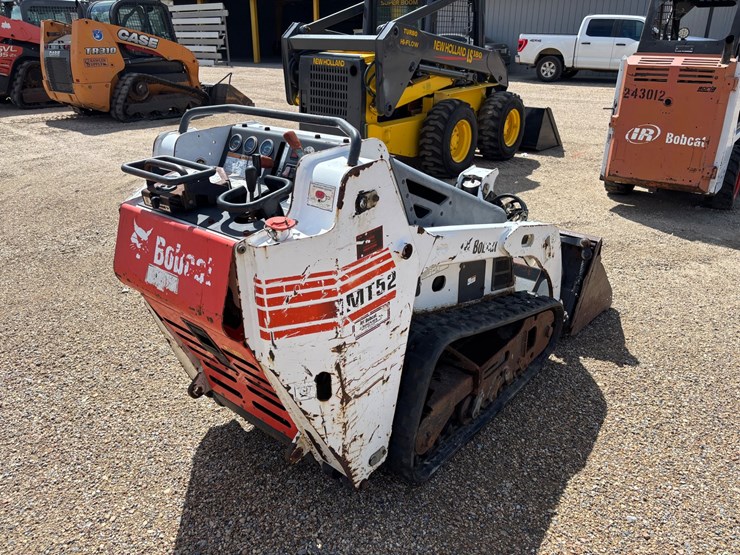 2008-bobcat-mt52-image-3