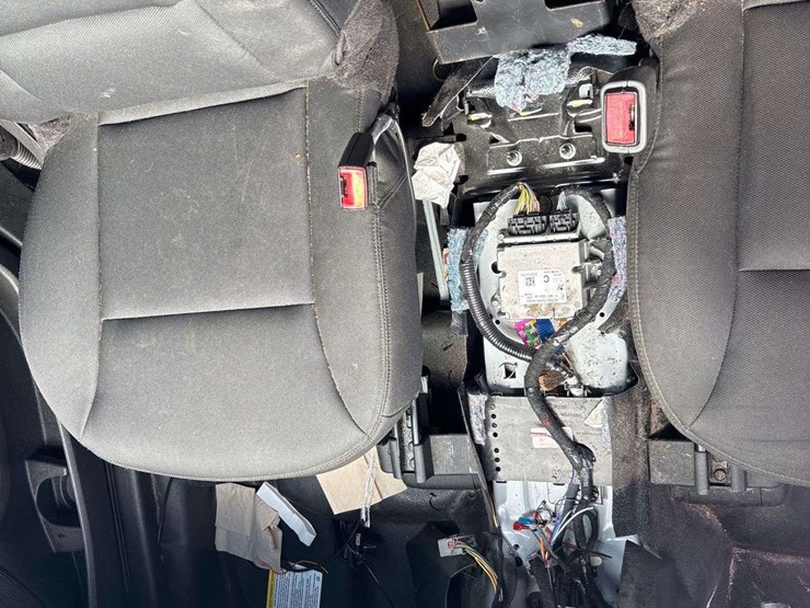 2018-ford-explorer-image-15