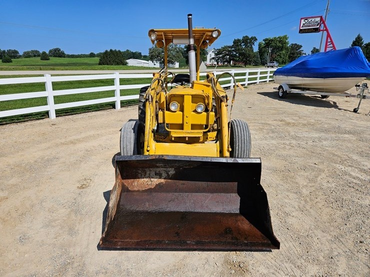 john-deere-301-image-8