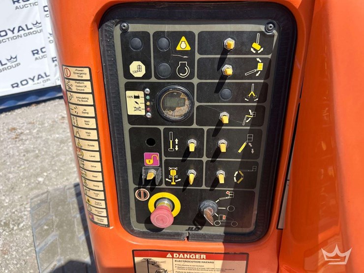 2016-jlg-e450aj-image-7