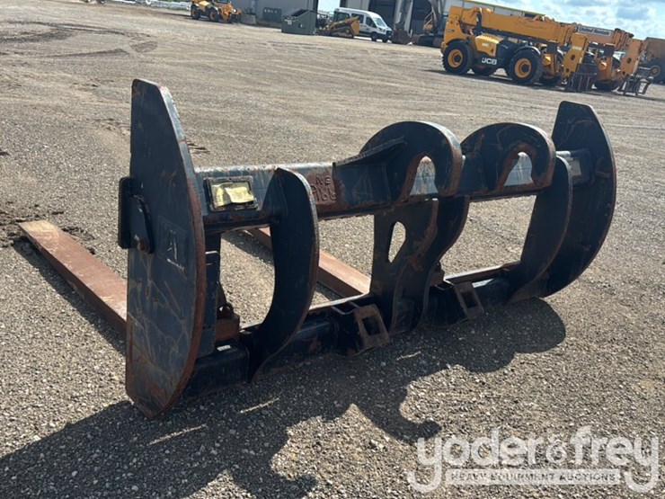 2015-caterpillar-966m-image-2