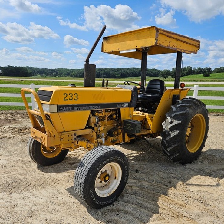 CASE IH 595