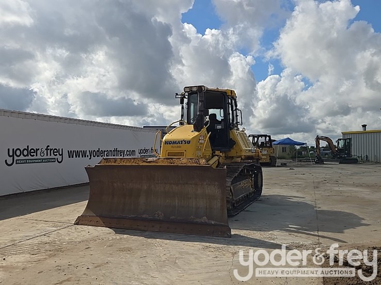 2018-komatsu-d61exi-24-image-1