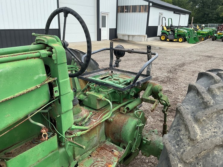 1953-john-deere-40-image-10