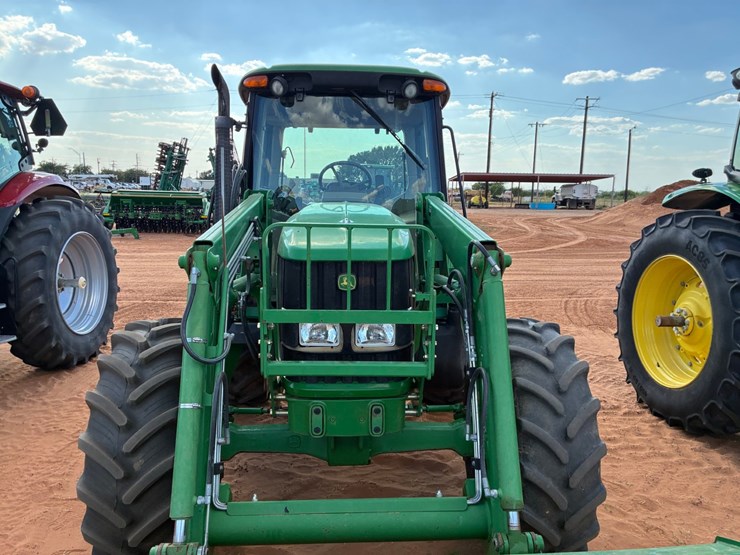 2010-john-deere-6430-image-10