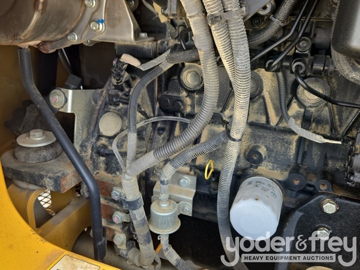 deere-60g-image-42