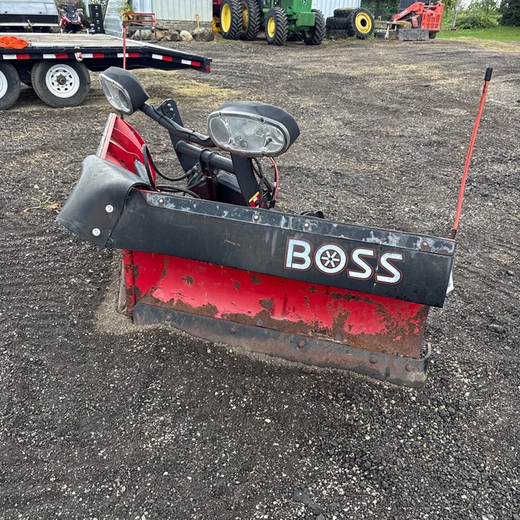 #709 • BOSS 9’2” Power-V Snow Plow