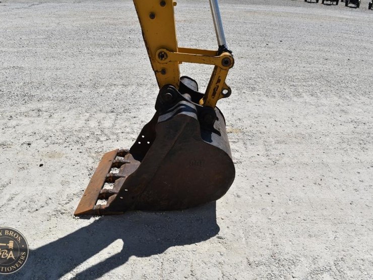 2022-caterpillar-308-cr-image-28