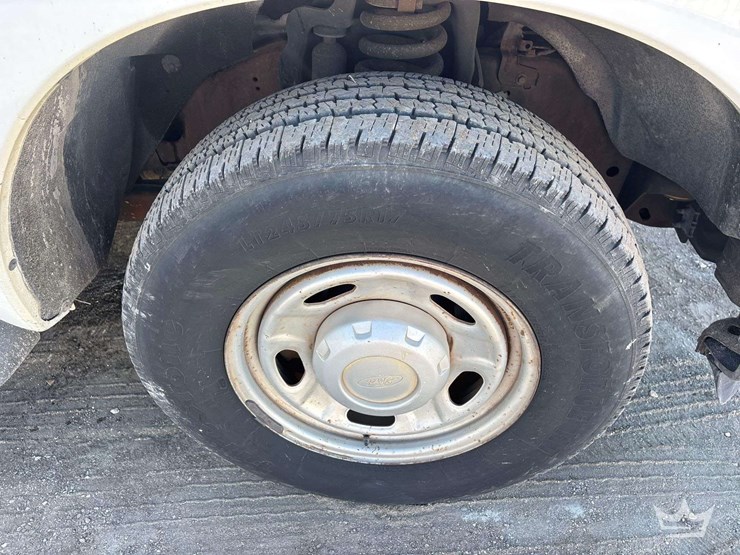 2013-ford-f250-image-25