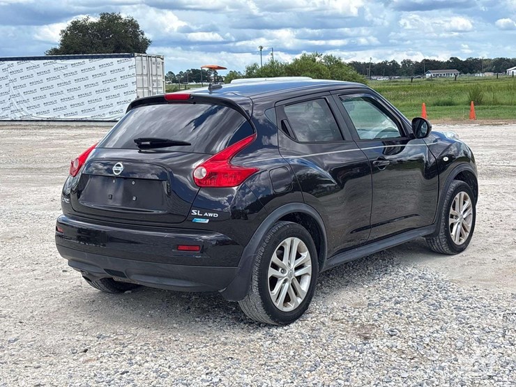 2014-nissan-juke-image-3