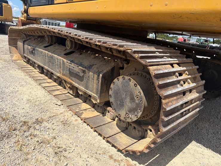 caterpillar-336gc-image-7