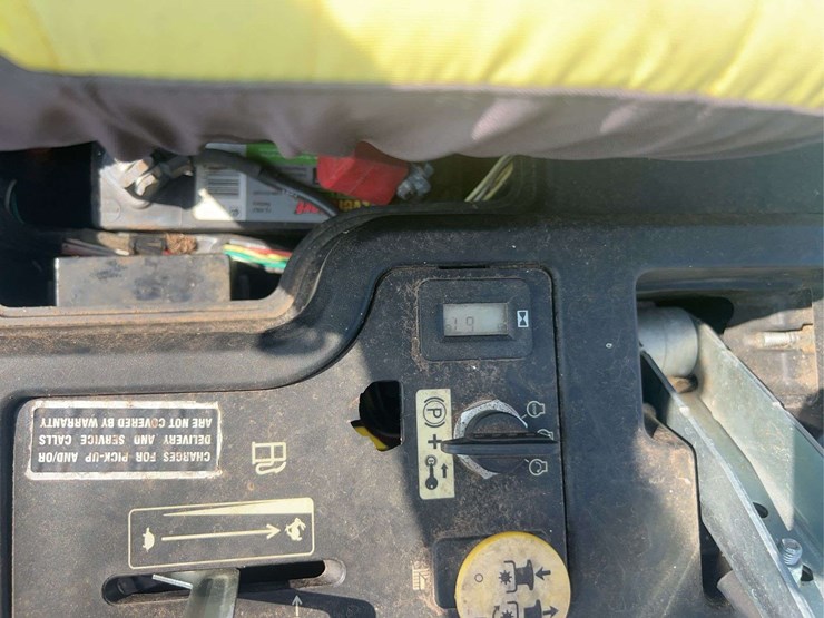 john-deere-42-image-17