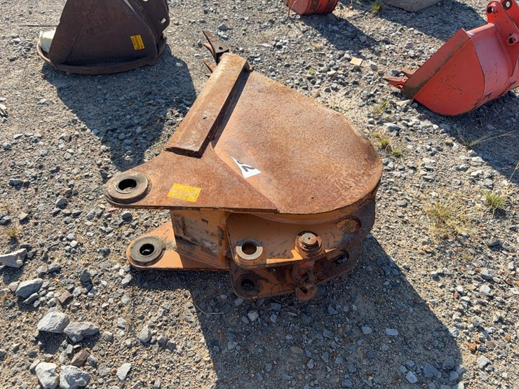 john-deere-24-image-4