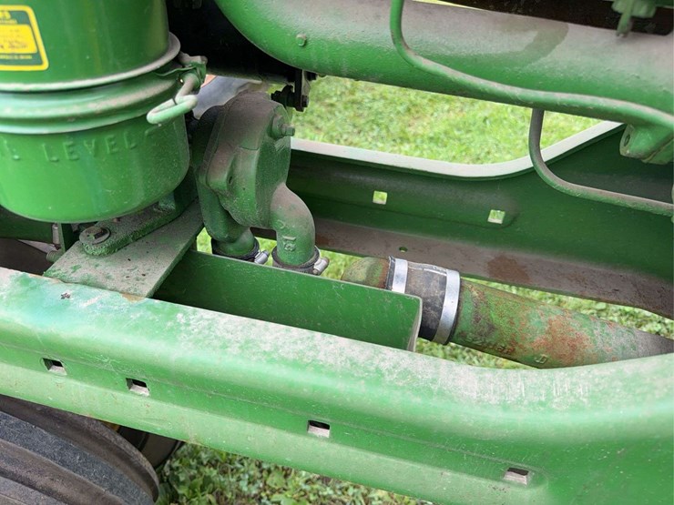 john-deere-b-image-41