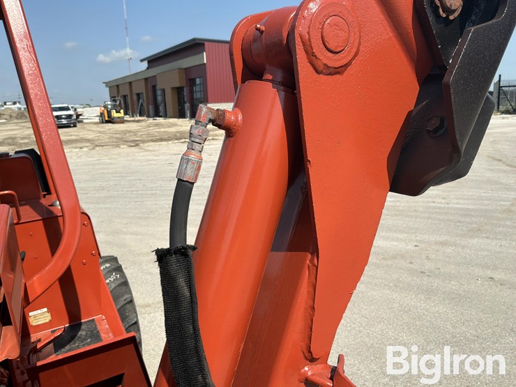 ditch-witch-4010-image-18