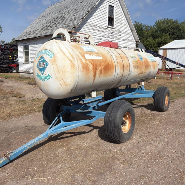 Anhydrous Tank