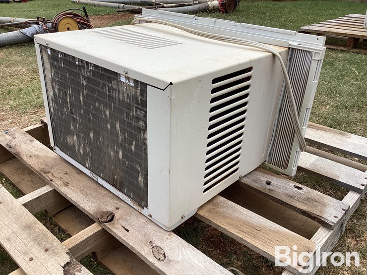 whirlpool-acq082xp0-air-conditioning-window-unit-image-5