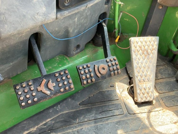 2010-john-deere-2010-image-16