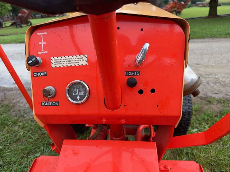 case-130-garden-tractor-image-15