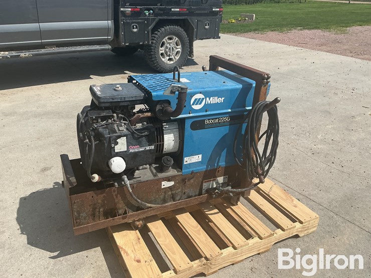 miller-bobcat-225-image-20