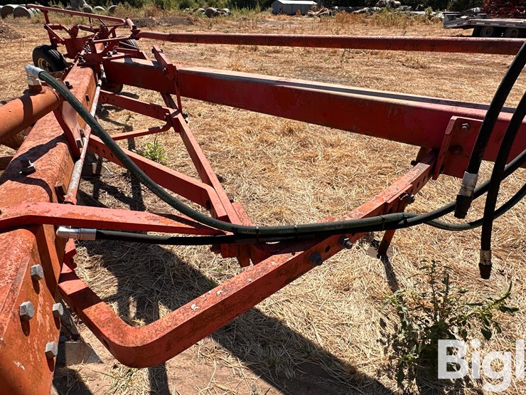 massey-ferguson-880-image-19