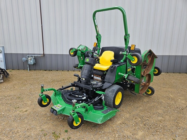 john-deere-1600-turbo-image-1