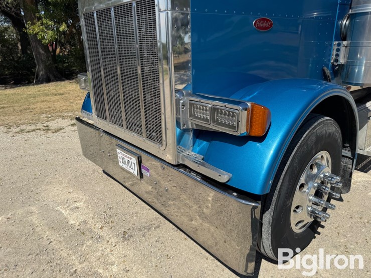 2007-peterbilt-379-image-17