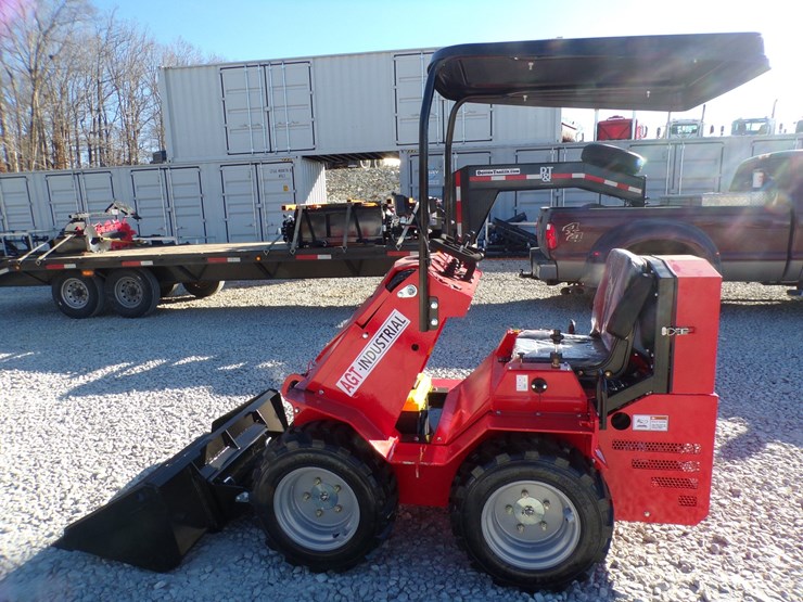 #1389-•-wheel-loader---sda-140w---canopy-top-assembly-required-image-2