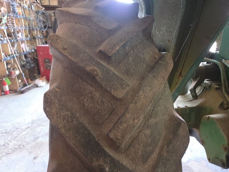 2010-john-deere-2010-image-16