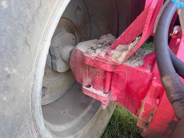 1983-massey-ferguson-4880-image-12