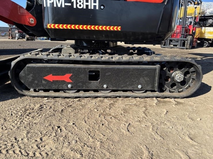 2026-tpm-18hh-hydraulic-excavator-image-13