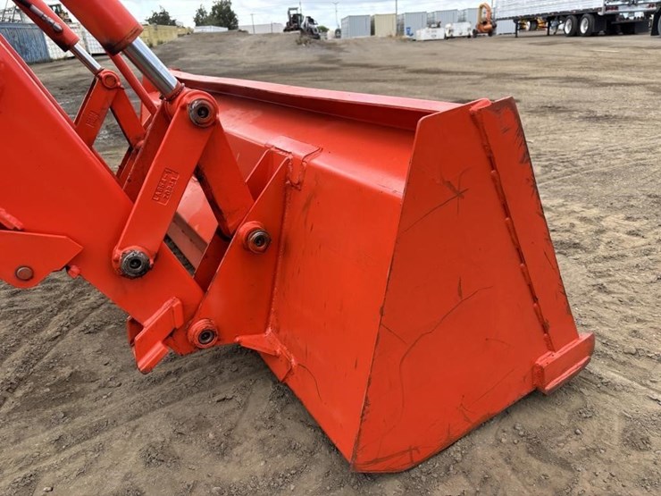 kubota-mx5100f-image-12