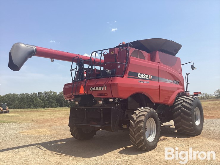 2011-case-ih-6088-image-5