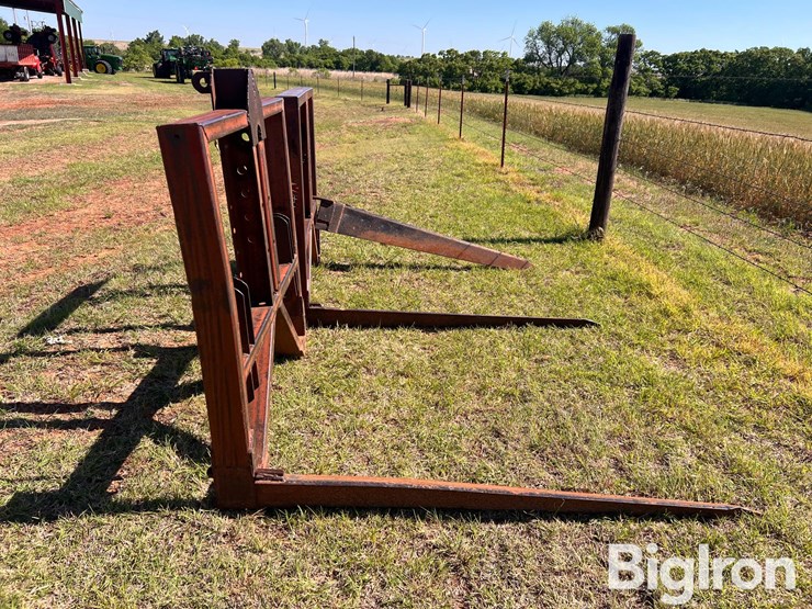 3-pt-bale-forks-image-4
