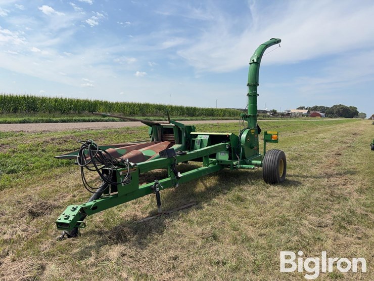 john-deere-3975-image-3