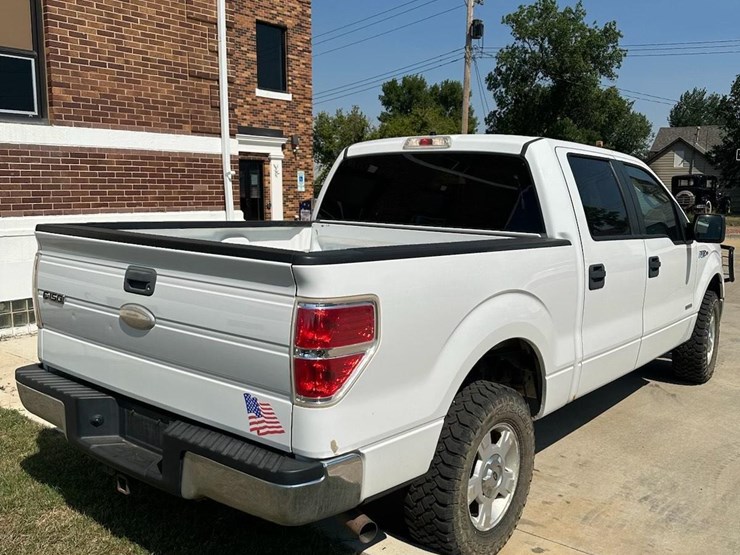 2012-ford-f150-xlt-image-4