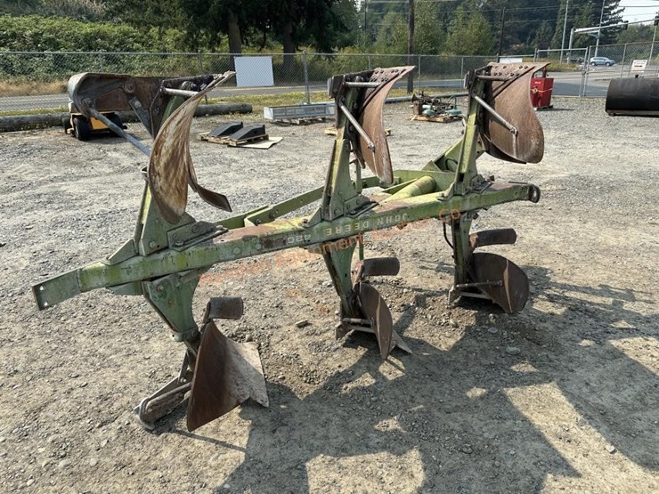 john-deere-4200-image-1